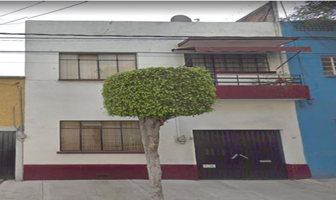 Foto de inmueble en Misantla 32, Roma Sur, Cuauhtémoc, 06760 Ciudad de México, CDMX #32, Col. Roma Sur C.P. 06760, Cuauhtémoc