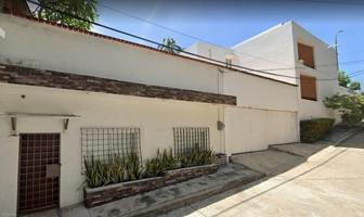 Foto de inmueble en ADOLFO LOPEZ MATEOS  #35, Col. Las Playas C.P. 39390, Acapulco de Juárez