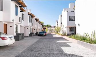 Foto de inmueble en Lutecia, Lomas Estrella 2da Secc, 09890 Ciudad de México, CDMX, Col. Lomas Estrella C.P. 09890, Iztapalapa
