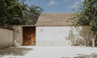 Foto de inmueble en Calle 11 entre calles 12 sur y 14 sur, Col. La Veleta C.P. 77760, Tulum