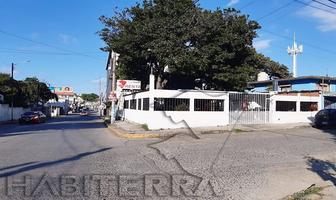 Foto de inmueble en Calle 15 de Septiembre, esquina con Calle Abasolo, Col. Hidalgo Centro C.P. 92037, Pueblo Viejo