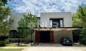 Foto de inmueble en Calle 24, Prolongación Andres Garcia Lavín #11, Col. Cabo Norte C.P. 97305, Mérida
