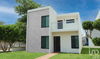 Foto de inmueble en C 53 #558, Col. Las Américas C.P. 97302, Mérida