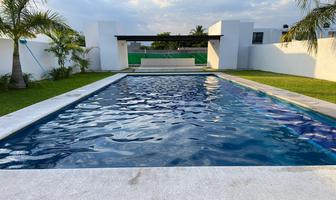 Foto de inmueble en Calle Ciruelos, Col. Xochitepec Centro C.P. 62790, Xochitepec
