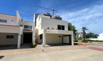 Foto de inmueble en Calle Coral, Playa Brujas Beach Club And Residence, Col. Cerritos Resort C.P. 82112, Mazatlán