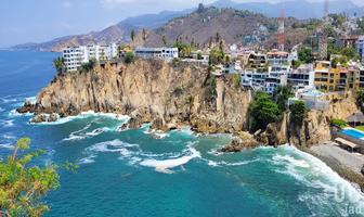 Foto de inmueble en Calle de Patal #104, Col. Las Playas C.P. 39390, Acapulco de Juárez