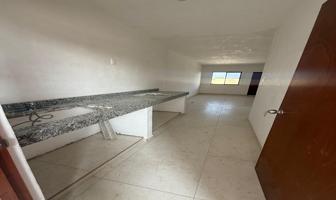 Foto de inmueble en CALLE FRANCISCO Y MADERO ENTRE ISAURO ALFARO Y AQUILES SERDAN, Col. Tampico Centro C.P. 89000, Tampico