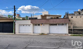 Foto de inmueble en Calle General Marcelino García Barragán #1160, Col. Ocho Cedros 2a Sección C.P. 50170, Toluca