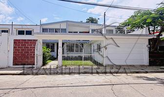 Foto de inmueble en Calle Río Cazones, Col. Jardines de Tuxpan C.P. 92890, Tuxpan