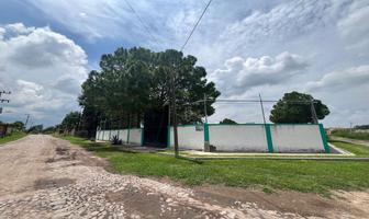 Foto de inmueble en Calle Tlajomulco #L11, Col. Jardines de La Calera C.P. 45676, Tlajomulco de Zúñiga