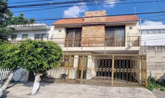 Foto de inmueble en Calle Universo #941, Col. Jardines del Bosque Norte C.P. 44520, Guadalajara