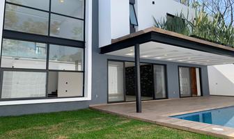 Foto de inmueble en Calzada de los Estrada, Col. Vista Hermosa C.P. 62290, Cuernavaca