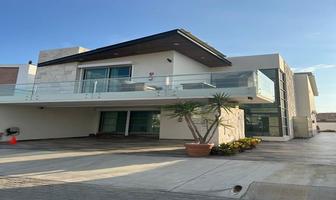 Foto de inmueble en CAMINO DEL FARO, Col. Marina Mazatlán C.P. 82103, Mazatlán