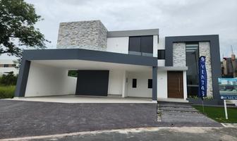 Foto de inmueble en  , Col. Campestre Santiago C.P. 67318, Santiago