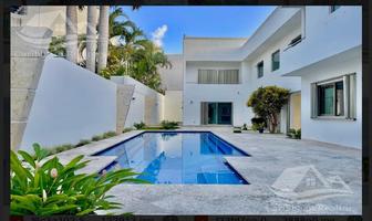 Foto de inmueble en  , Col. Cancún (Internacional de Cancún) C.P. 77569, Benito Juárez