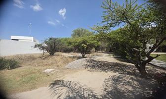 Foto de inmueble en Terreno en Venta en Privada Las Moras, Capulines, San Luis Potosí, Col. Capulines C.P. 78413, San Luis Potosí