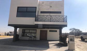 Foto de inmueble en carretera Metepec-Zacango 7 #102, Col. Santa María Nativitas C.P. 52230, Calimaya
