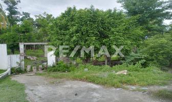 Foto de inmueble en CARRETERA PINOTEPA, Col. San Pedro de las Playas C.P. 39932, Acapulco de Juárez