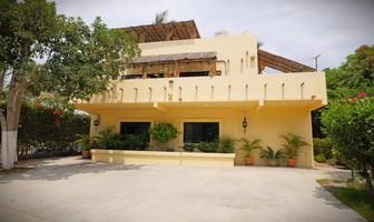 Foto de inmueble en Casa Castillo S/N Camino a las Maravillas, El Pescadero, Pacific, Col. El Pescadero C.P. 23300, La Paz