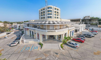 Foto de inmueble en P.º de Montejo 444, Zona Paseo Montejo, Centro, 97000 Mérida, Yuc. #444, Col. La Quinta C.P. 97000, Mérida
