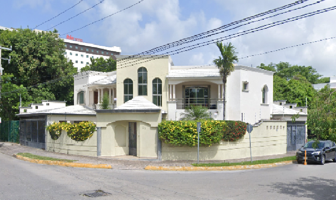 Foto de inmueble en C. Holbox Supermanzana 507, 77533 Cancún, Q.R. #s/n, Col. Supermanzana 507 C.P. 77533, Benito Juárez