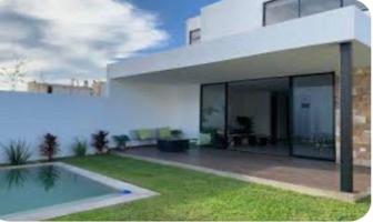 Foto de inmueble en Aminadah #10, Col. Temozon Norte C.P. 97302, Mérida