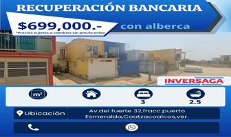 Foto de inmueble en Avenida Del Fuerte  #32, Col. Puerto Esmeralda C.P. 96536, Coatzacoalcos