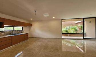 Foto de inmueble en C. 40, 97302 Komchén, Yuc., Col. Residencial Club Norte Mérida C.P. 97302, Mérida