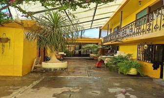 Foto de inmueble en Cda 1a. Revolución 7, Col. Santo Tomás Chiconautla C.P. 55068, Ecatepec de Morelos
