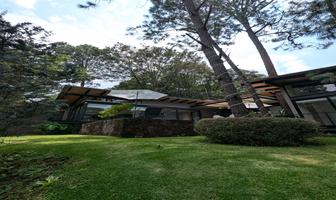 Foto de inmueble en Cerrada de la Vega, Col. Avándaro C.P. 51200, Valle de Bravo