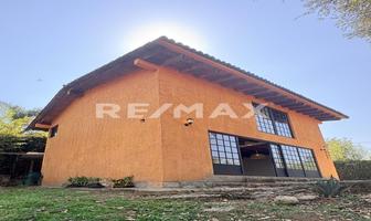 Foto de inmueble en Cerrada de Nayarit, Col. Peña Blanca C.P. 51227, Valle de Bravo