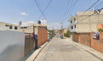 Foto de inmueble en Xochitl 6, Prof Cristobal Higuera, 52940 Cdad. López Mateos, Méx. #6, Col. Prof. Cristóbal Higuera C.P. 52940, Atizapán de Zaragoza