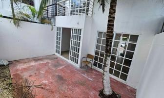 Foto de inmueble en Cda. Porto Carrara 12, 77535 Cancún, Q.R. #12, Col. Vitalá C.P. 77535, Benito Juárez