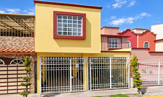 Foto de inmueble en Av Mariano Abasolo 13, Fraccionamiento Las Americas, Las Américas, 55070 Ecatepec de Morelos, Méx. #13, Col. Colonial Ecatepec C.P. 55070, Ecatepec de Morelos
