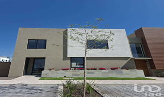 Foto de inmueble en Circuito Altos Juriquilla #1186, Col. Altos Juriquilla C.P. 76230, Querétaro