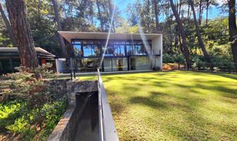 Foto de inmueble en Circuito Avándaro , Col. Valle de Bravo C.P. 51200, Valle de Bravo
