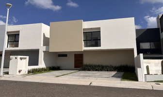 Foto de inmueble en circuito Gerberas, Col. Zakia C.P. 76269, El Marqués