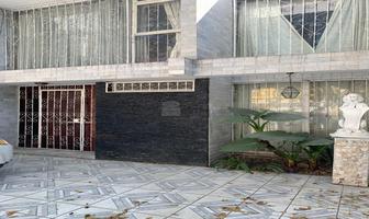 Foto de inmueble en Cto. Heroes #4, Col. Ciudad Satélite C.P. 53100, Naucalpan de Juárez