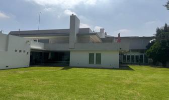 Foto de inmueble en Circuito Novelista, Col. Ciudad Satélite C.P. 53100, Naucalpan de Juárez