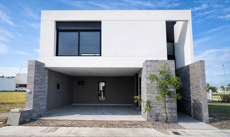 Foto de inmueble en Circuito Sierra Alta, Col. Las Lomas Residencial C.P. 95264, Alvarado