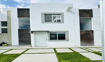 Foto de inmueble en Carretera al 400 #420, Col. Villas la Cañada C.P. 76240, El Marqués