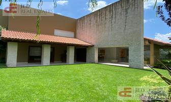 Foto de inmueble en  , Col. Club de Golf los Encinos C.P. 52005, Lerma