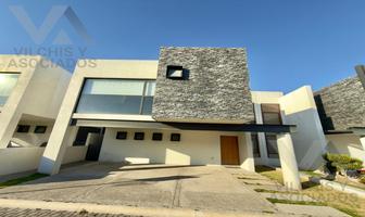 Foto de inmueble en  , Col. Coaxustenco C.P. 52140, Metepec