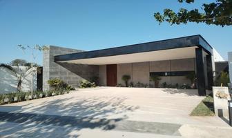 Foto de inmueble en Casa de una Planta en Privada Residencial en Venta, Col. Real de Conkal C.P. 97345, Conkal