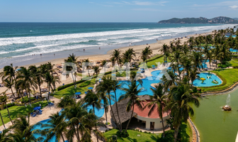 Foto de inmueble en Costera Las Palmas, Col. Playa Diamante C.P. 39897, Acapulco de Juárez