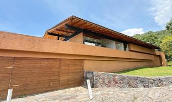 Foto de inmueble en CRUZ DE MISION, Col. Valle de Bravo C.P. 51200, Valle de Bravo