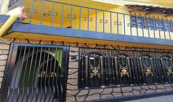 Foto de inmueble en cuauhtémoc, Col. Ampliación Cuauhtémoc C.P. 60140, Uruapan