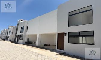 Foto de inmueble en Cuayantla, Detrás Parque Loro, San Bernardino Tlaxcalancingo, Puebla, Col. Cuayantla C.P. 72823, San Andrés Cholula