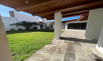 Foto de inmueble en Cumbres de San Luis, Col. Privada Puesta del Sol C.P. 78214, San Luis Potosí