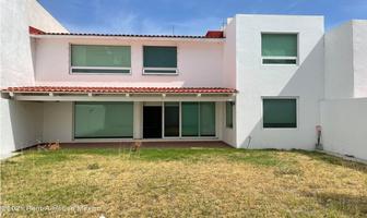 Foto de inmueble en , Col. Cumbres del Lago C.P. 76230, Querétaro